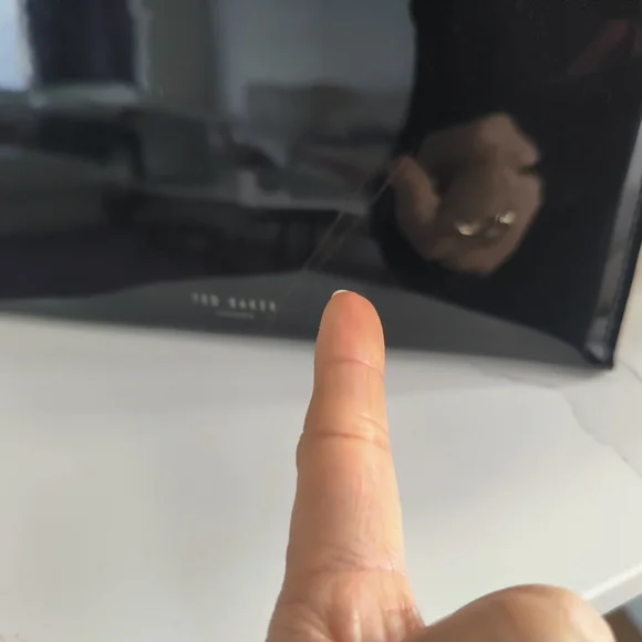 Gorgeous Ted Baker Black w Pink Bow Envelope Clutch Bag Gloss New - Picture 13 of 13